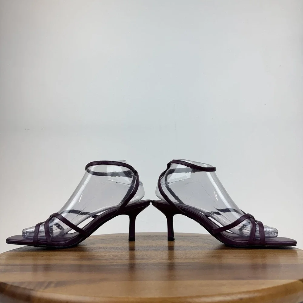 New Womens Open Edit Remington Purple Faux Leather‎ Kitten Heel Snadals Size 8.5